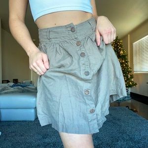 The Artists Skirt with Functional Buttons in Mocha: Size Small